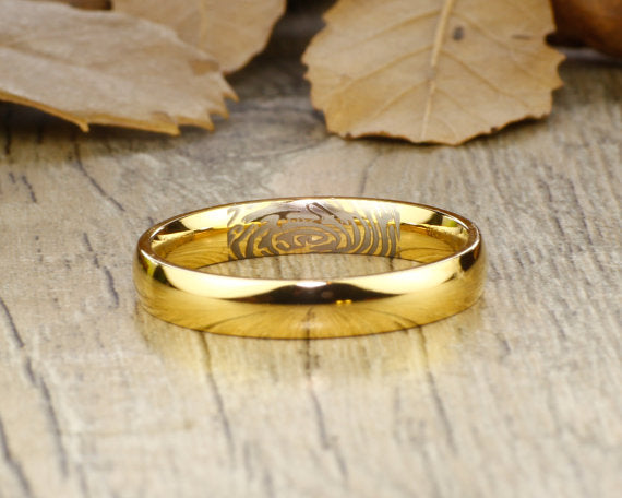 Anniversary gold deals ring for wife