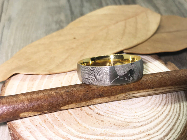 Handmade Fingerprint Comic Rings set, Love Rings, Kiss Matching Wedding Rings Titanium, Mens Rings 6mm - jringstudio