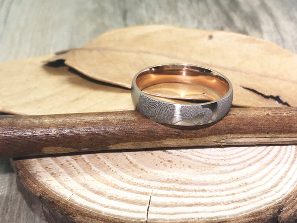 Handmade Fingerprint Comic Rings set, Love Rings, Kiss Matching Wedding Rings, his and her promise ring, Wedding Rings Set, couple rings - jringstudio