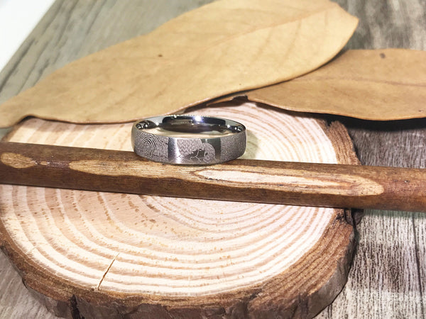 Handmade Fingerprint Comic Rings , Love Rings, Kiss Matching Wedding Rings, Titanium Rings, Women Ring, 4mm - jringstudio
