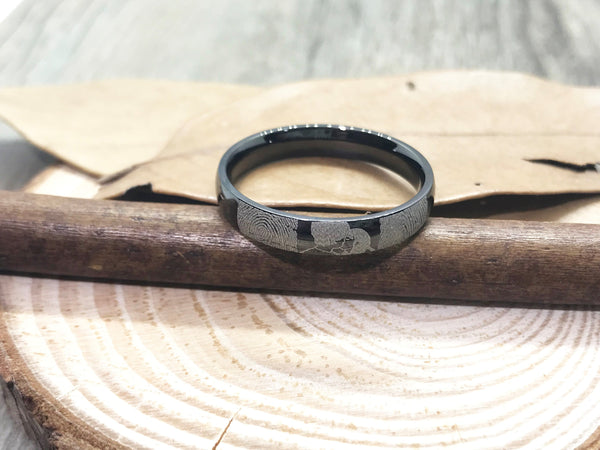 Handmade Fingerprint Comic Rings set, Love Rings, Kiss Matching Wedding Rings, his and her promise ring, Wedding Rings Set, couple rings